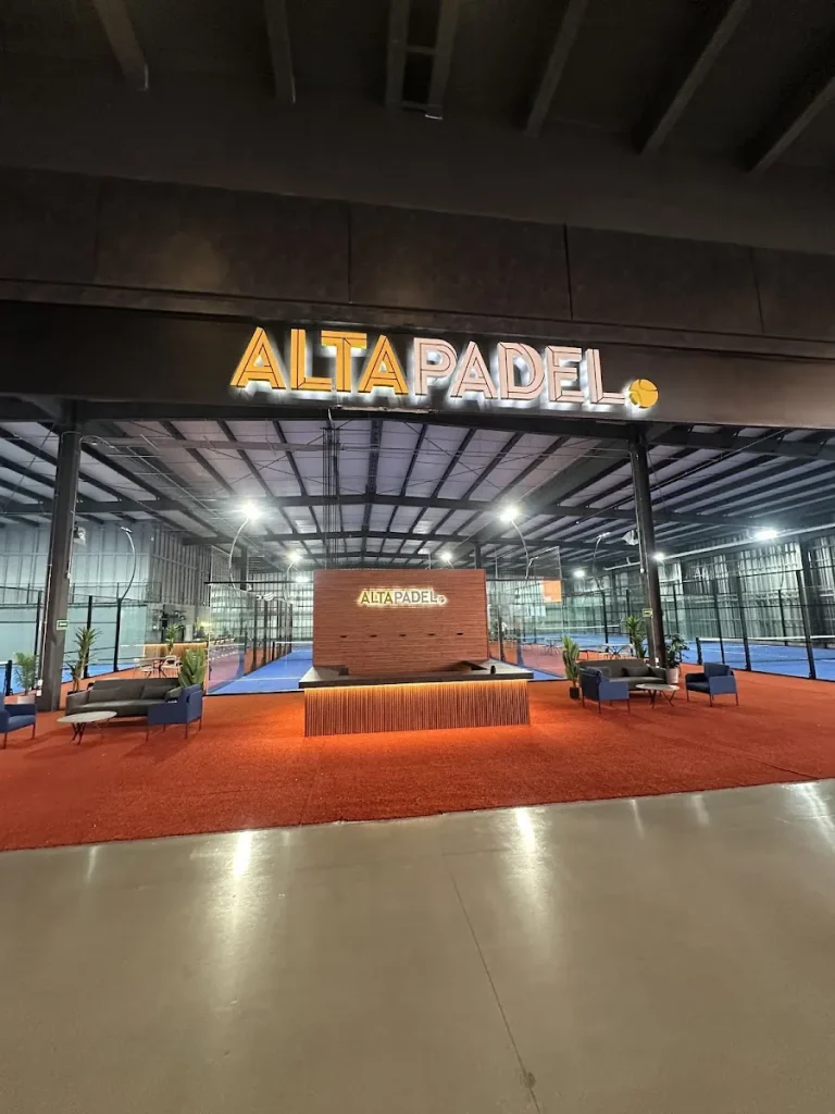 altapadel explanada culiacan 1 768x1024
