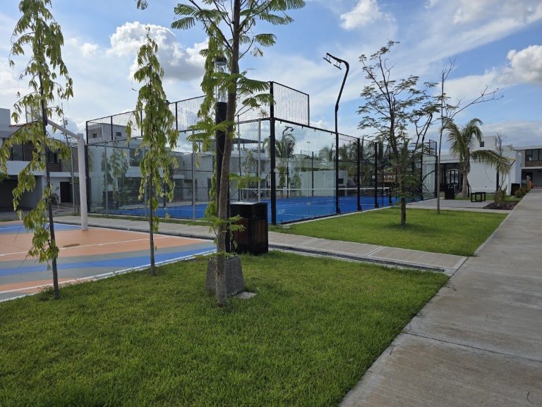 cancha de padel natura p52 0972 1 768x576