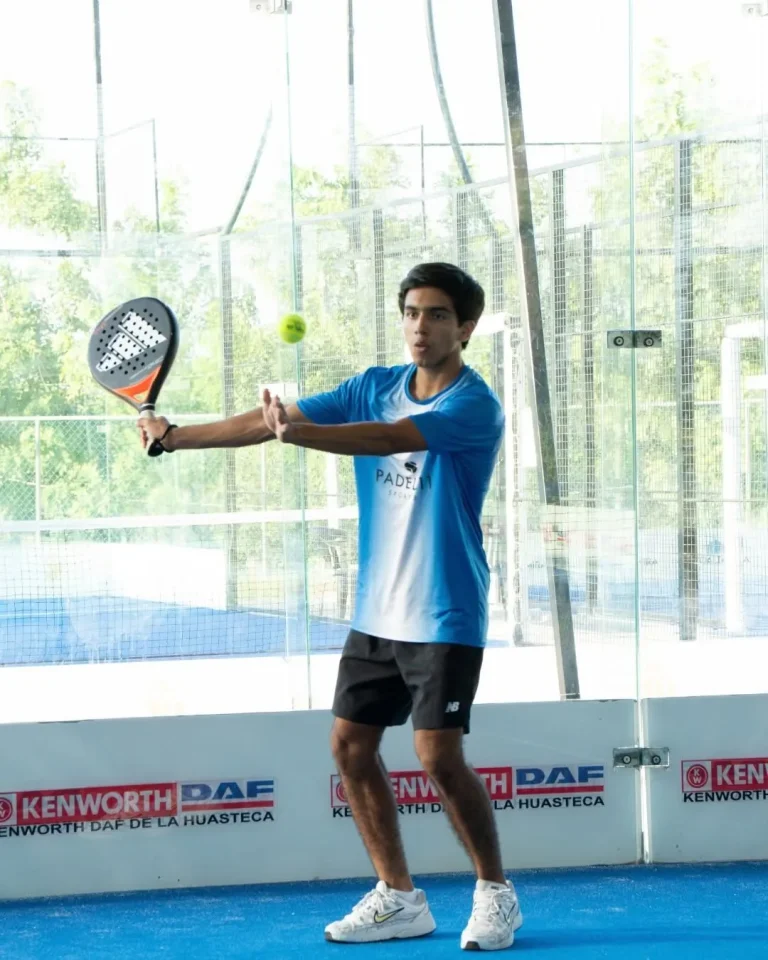 padel 11 11 p52 1016 1 768x960