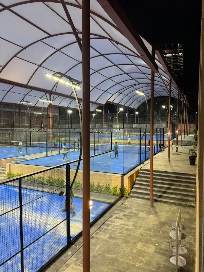 punto r padel club p52 0547 1